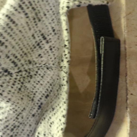 Vince Camuto Hat With Leather Like Brim - Picture 5 of 5